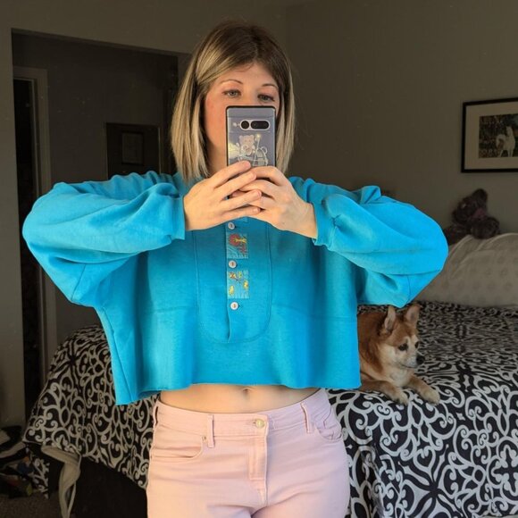 80s Sweatshirt - Picture 6 of 8